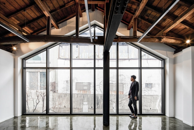 会贤社区中心，反复改造的日式木屋 / 李永居建筑事务所 - 社区中心