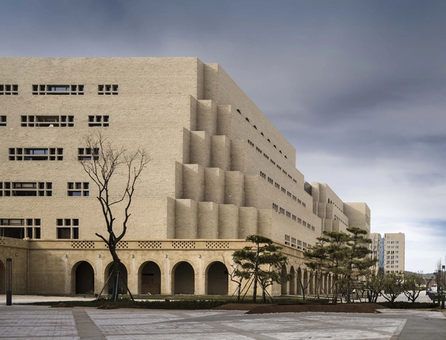 The New Campus of Yan’an University / THAD - University
