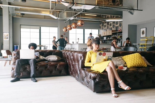 ¿Qué es el 'coworking' y cómo ha transformado los espacios de trabajo en los últimos años? - Imagen Principal