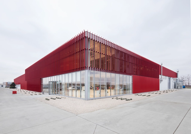 MCE 咖啡机制造工厂 / Heim Balp Architekten - 建筑图, 展厅, 表皮