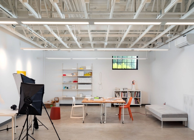 University of Oregon 510 Oak  / 2fORM Architecture - Interior Photography, Renovation, Table, Chair