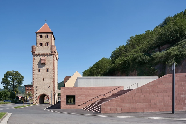 Museo Mainzer Tor, Centro Juvenil y Archivo de Miltenberg / Bez+Kock Architekten - Centro Para La Juventud