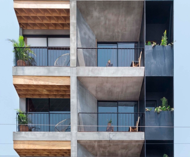 Hotel Momotus y Tierra Colorada / Apaloosa Estudio de Arquitectura y Diseño - Restaurant, Fachada, Barandas, Balcón