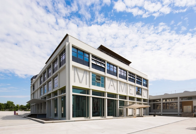 Mame Factory Renovation / Franklin Azzi Architecture - Renovation