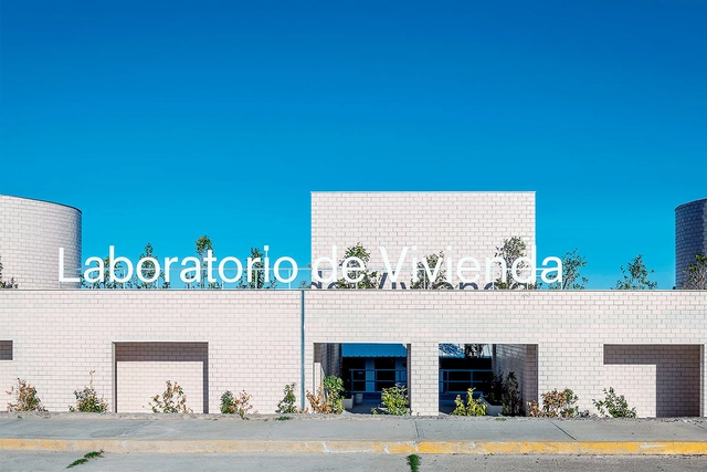 Housing n° 8 Laboratorio de Vivienda / MOS - Centro De Investigación