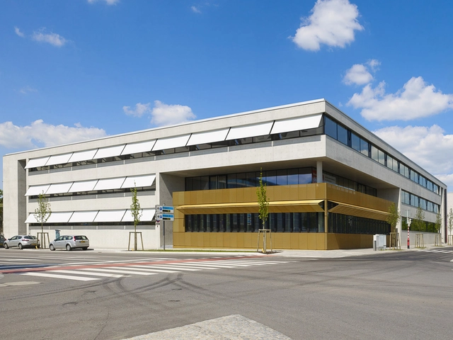 Edifício de escritórios Luxembourg-Kirchberg / Paul Bretz Architectes - Edifícios De Escritórios