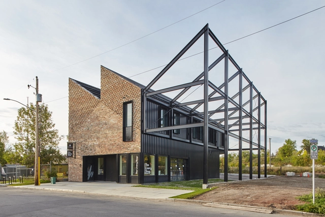 The Livery Shop / Modern Office of Design + Architecture - Store