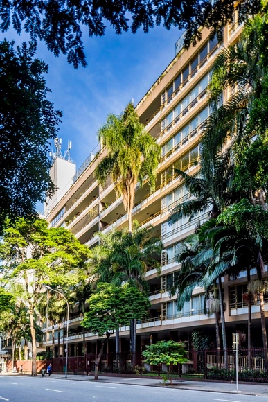 Edifício Prudência de Rino Levi, pelas lentes de Rafael Schimidt - Imagem de Destaque