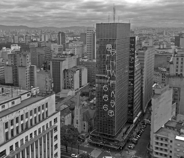 12ª Bienal de Arquitetura de São Paulo destaca Edifício Wilton Paes de Almeida em sua programação - Imagem de Destaque