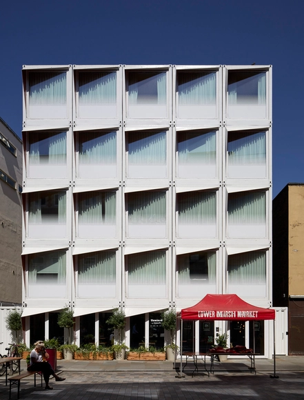 Hotel Waterloo / Doone Silver Kerr - Hoteles