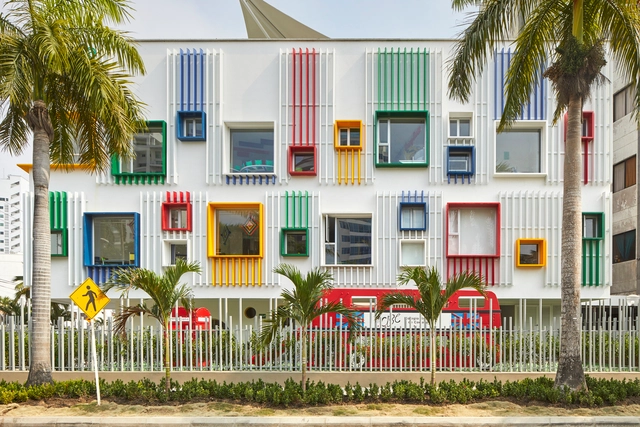 Pré-escola do Colégio Britânico de Cartagena / CR+A - Jardim De Infância