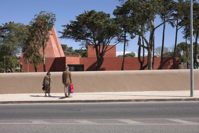 Souto de Moura: 'Me gustan las cosas inacabadas. Una casa terminada es una ruina' - Imagen Principal