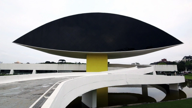 Oscar Niemeyer Museum hosts the Curitiba International Biennial of Contemporary Art - Featured Image