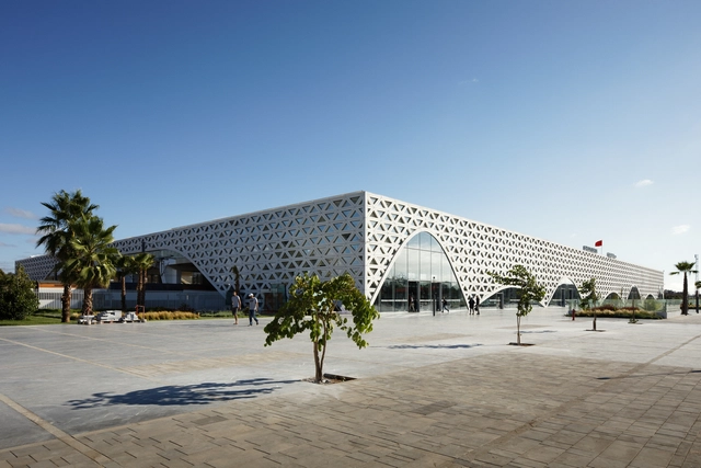 Estação Ferroviária de Kenitra / Silvio d’Ascia Architecture +  Omar Kobbité Architectes - Estação Ferroviária
