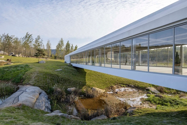 Bridge-Pavilion / SpaceStation - Exterior Photography, Museums & Exhibit , Facade
