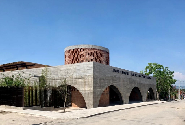 Jojutla School / Taller de Arquitectura X / Alberto Kalach + Roberto Silva - Educational Architecture