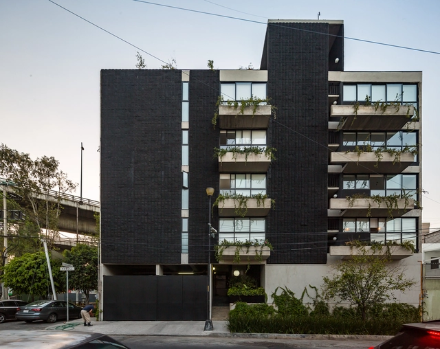 Edifício Rebull 85 / dmp arquitectura - Apartamentos