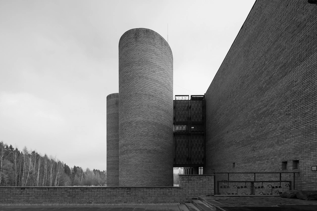 Moscow's Underappreciated Architecture Now in Digitalized Book  - Featured Image