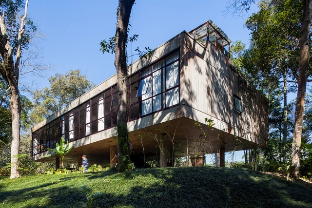 Clássicos da Arquitetura: Residência Ella Durst / Königsberger Vannucchi - Casas, Jardim, Fachada