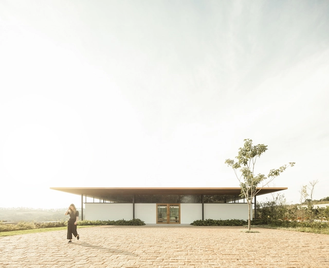 Casa Bela Vista / Bernardes Arquitetura - Casas, Fachada