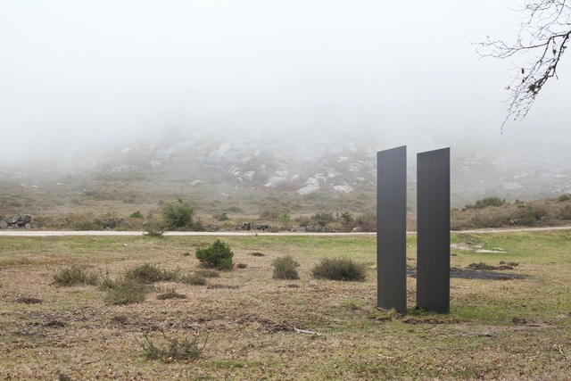 10 Instalações de arte e arquitetura que transformaram a paisagem do norte de Portugal - Imagem de Destaque