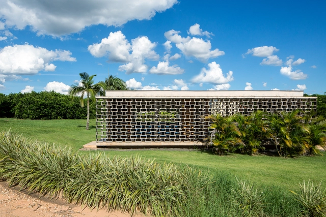 Refeitório e Vestiário / Estúdio Rossi Arquitetos + André Scarpa - Fotografia de Exterior, Outras Estruturas, Fachada