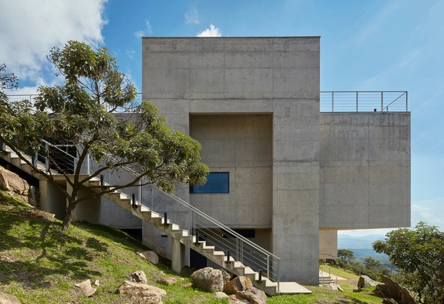 Sonastério音乐工作室 / João Diniz Arquitetura - 混合用途建筑