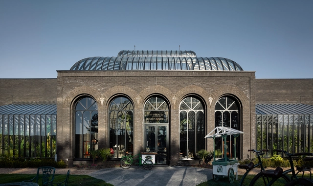 亨利爵士琴酒酿酒厂 / Michael Laird Architects - 展厅