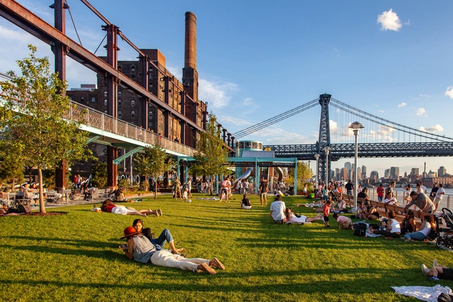 Public Spaces: ArchDaily's Best Articles on the Topic - Featured Image