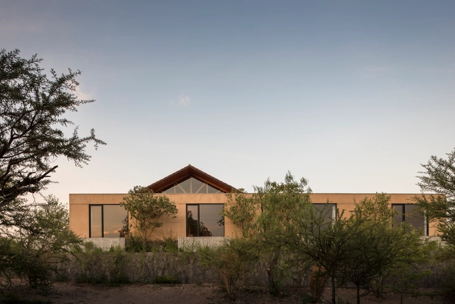 Casa Moulat / CCA Centro de Colaboración Arquitectónica - Casas