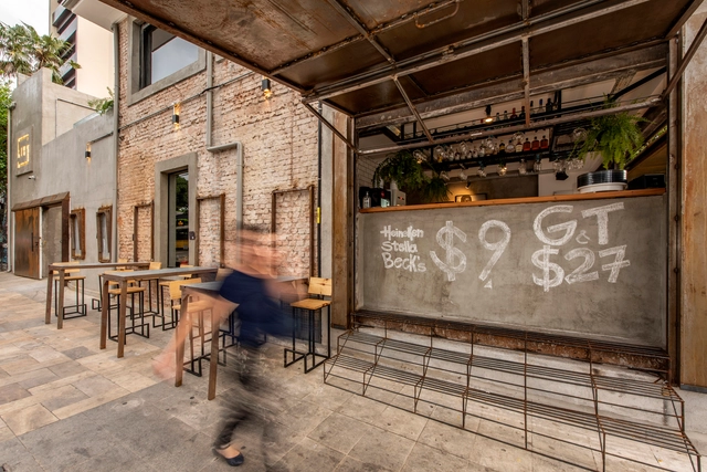 Bar Litt / André Ávila Arquitetura + Luis Canepa Arquitetos - Bar