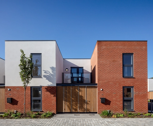 Residencias Bata Mews / LOM architecture and design - Casas