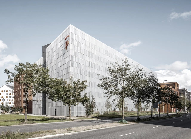 丹麦停车楼 Østre Havn G2 / SANGBERG Architects - 停车场
