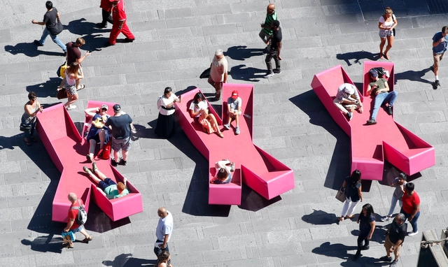 2019深港城市建筑双年展，Jürgen Mayer H：XXX时代广场装置 - 主图