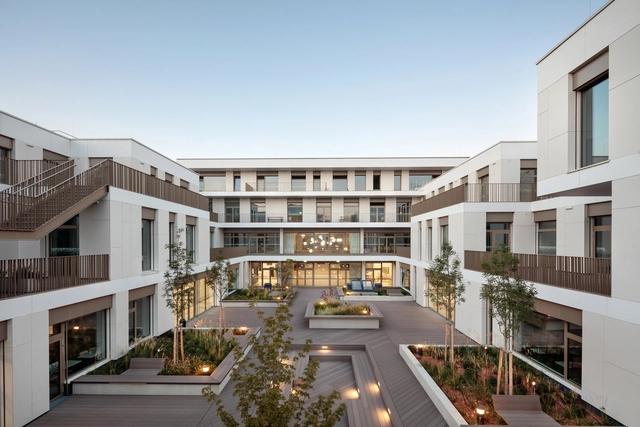 Vienna West High School / SHIBUKAWA EDER Architects + F+P Architekten - Exterior Photography, Renovation, Facade