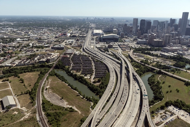 Qual a culpa dos planejadores pelo espraiamento urbano? - Imagem de Destaque
