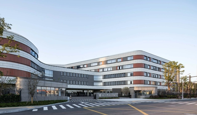 浙江大学教育学院附属中学 / 浙江大学建筑设计研究院 - 小学及初中