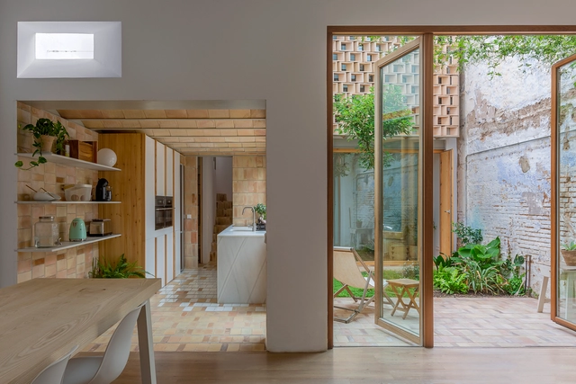 Residência Claudia / Arturo Sanz + Fran López López - Ampliação