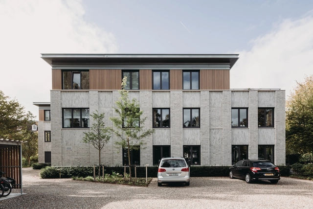 Apartamentos Vijverweg Bloemendaal / vanOmmeren-architecten - Apartamentos