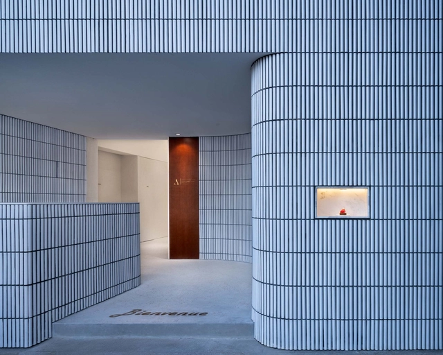 ANGELOT Patisserie / say architects - Design De Interiores