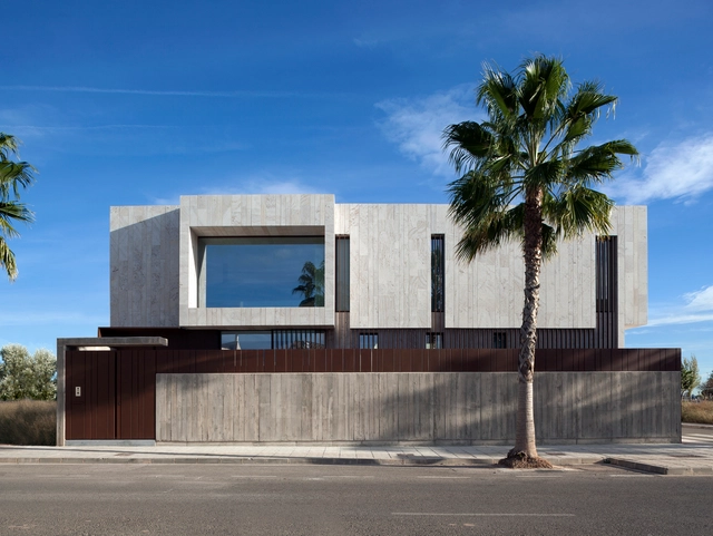 Casa Alquería / Antonio Altarriba Estudio de Arquitectura - Casas