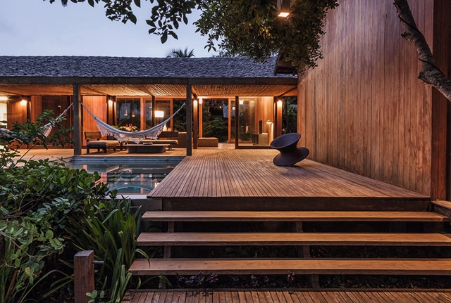 Casa BF / Daniel Fromer - Casas, Jardim, Escada, Fachada, Corrimão, Banco