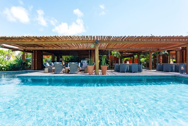 Casa das piscinas naturais / David Bastos - Casas