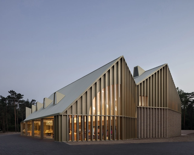 Hoge Veluwe 国家公园游客服务中心，自然景观引导流线  / De Zwarte Hond + MONADNOCK - 游客中心