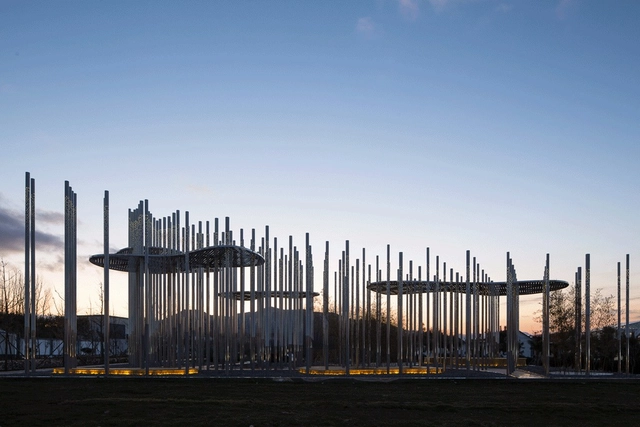 驻龙山景区景观构筑物  / Aurelien Chen - 建筑图, 临时装置, 围栏