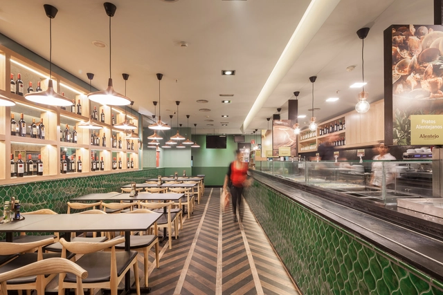 Restaurante Alentejo / Contacto Atlântico - Fotografia de Interiores, Restaurante, Escada, Corrimão, Cadeira, Iluminação, Mesa