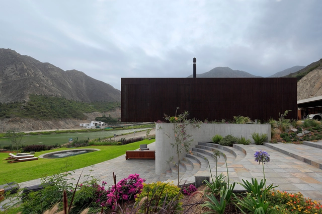 Designing with Nature: Peruvian Homes Built for the Outdoors - Featured Image