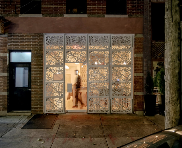 Restaurante Rangoon / SAW.EARTH + Outpost Architecture - Fotografía exterior, Restaurant, Puerta