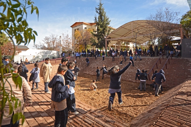 Patio Vivo: "resignificar los patios escolares y convertirlos en paisajes de aprendizaje" - Imagen Principal
