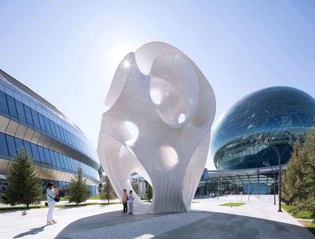 Kazakhstan Rising: Modern Architecture Taking Shape - Featured Image
